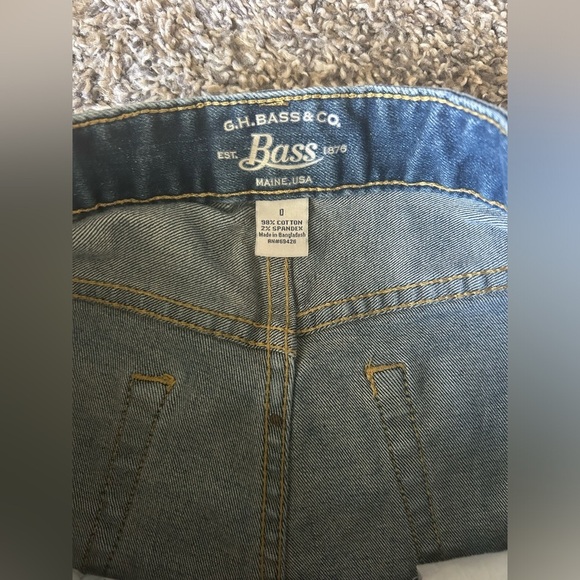 5/$25 G.H. Bass & Co. women’s jeans shorts with mid-rise size 0 - Picture 3 of 7